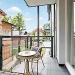 Monte Carlo Luxury With Parking By Lion Apartment Sopot